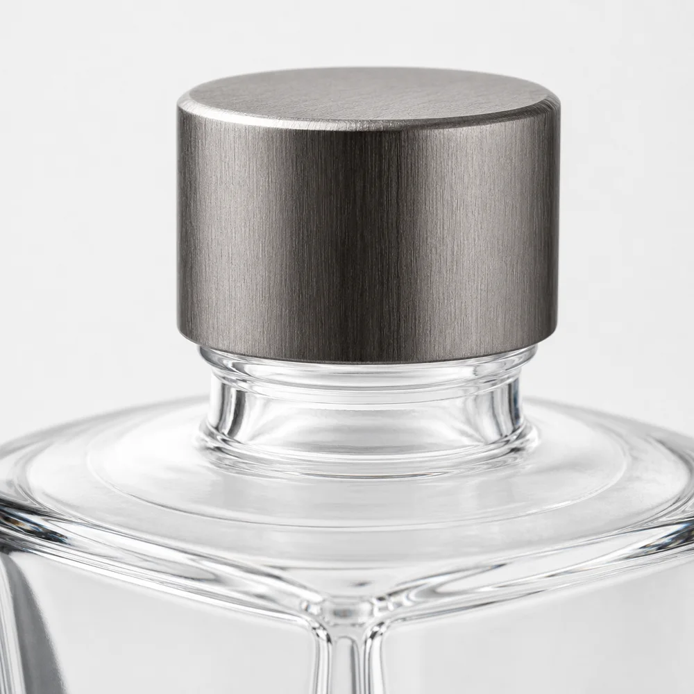 Round Reed Diffuser Bottle with cap and stopper - packing view