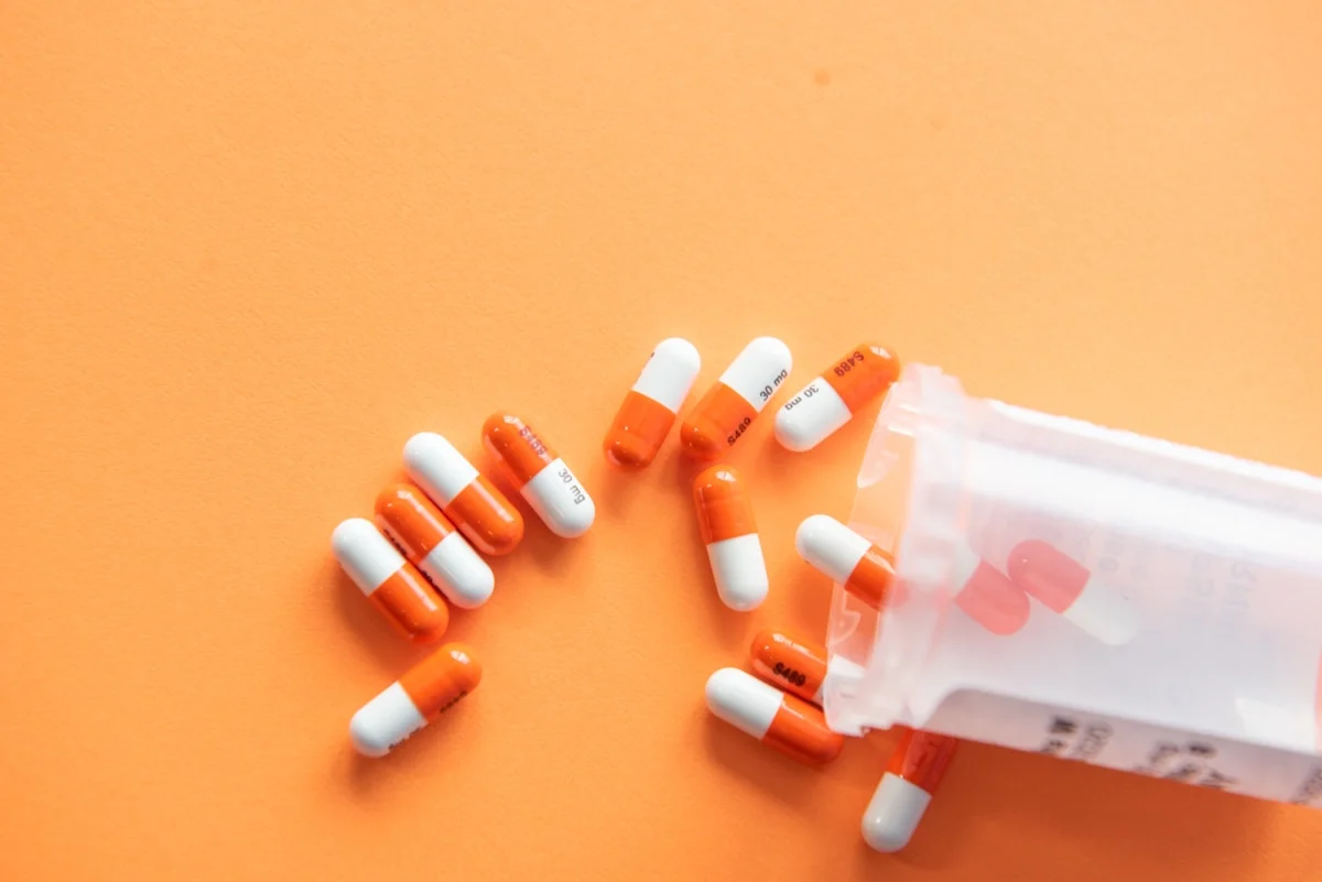 Pharmaceutical and nutraceutical glass bottle packaging