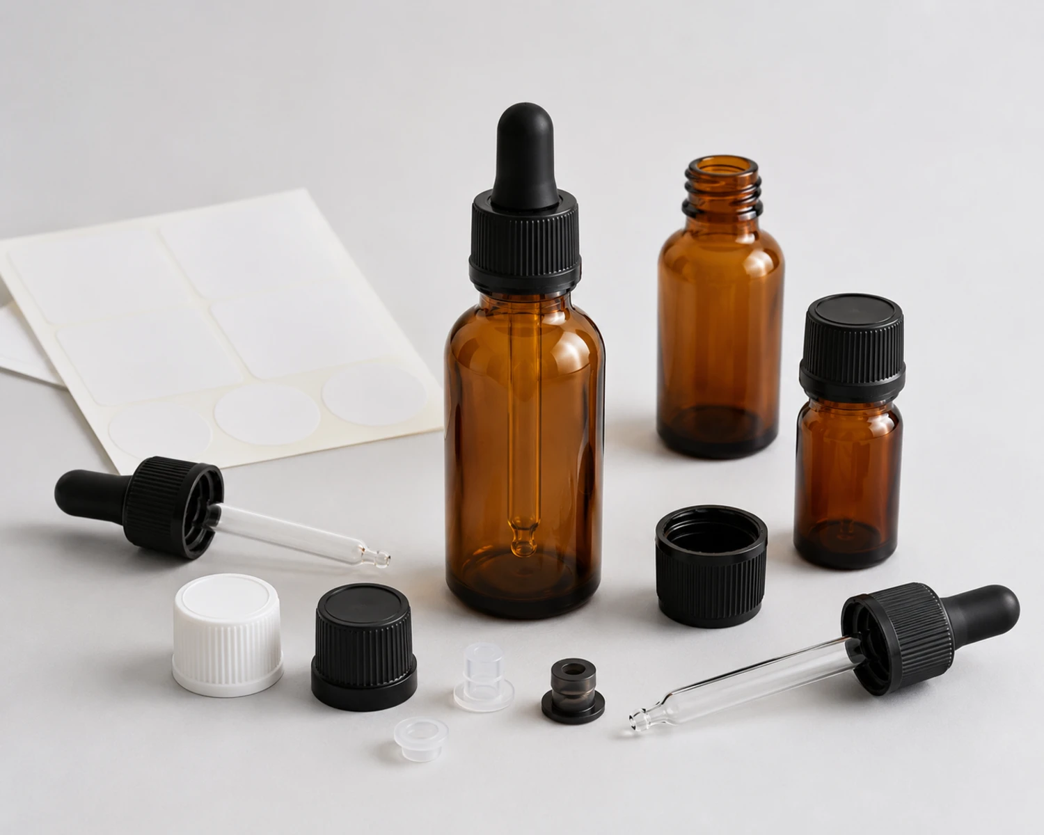 accessories detail image of Amber Essential Oil Dropper Bottle showing closure, cap or application-specific bottle components