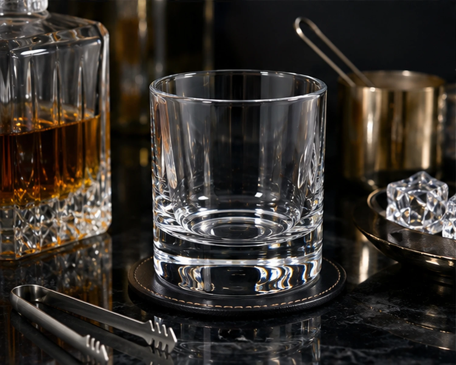 usage pairing detail image of Crystal Clear Glass Tumbler