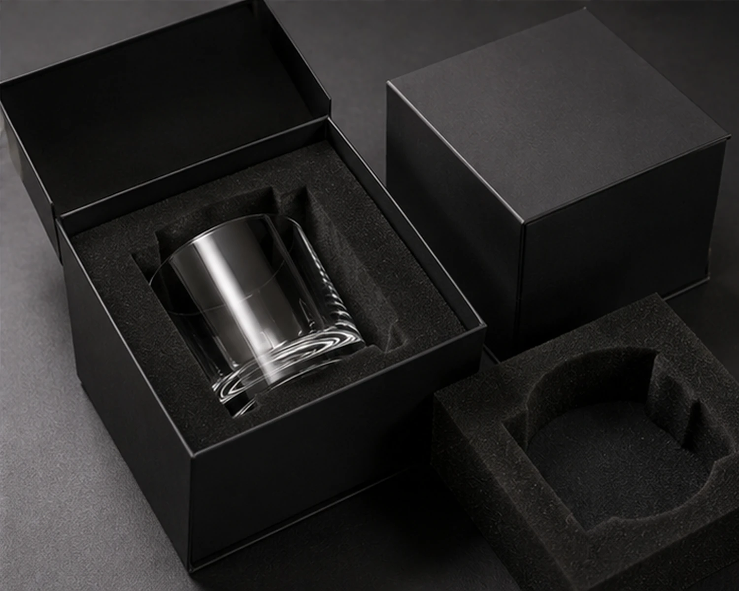 gift box packaging image of Crystal Clear Glass Tumbler