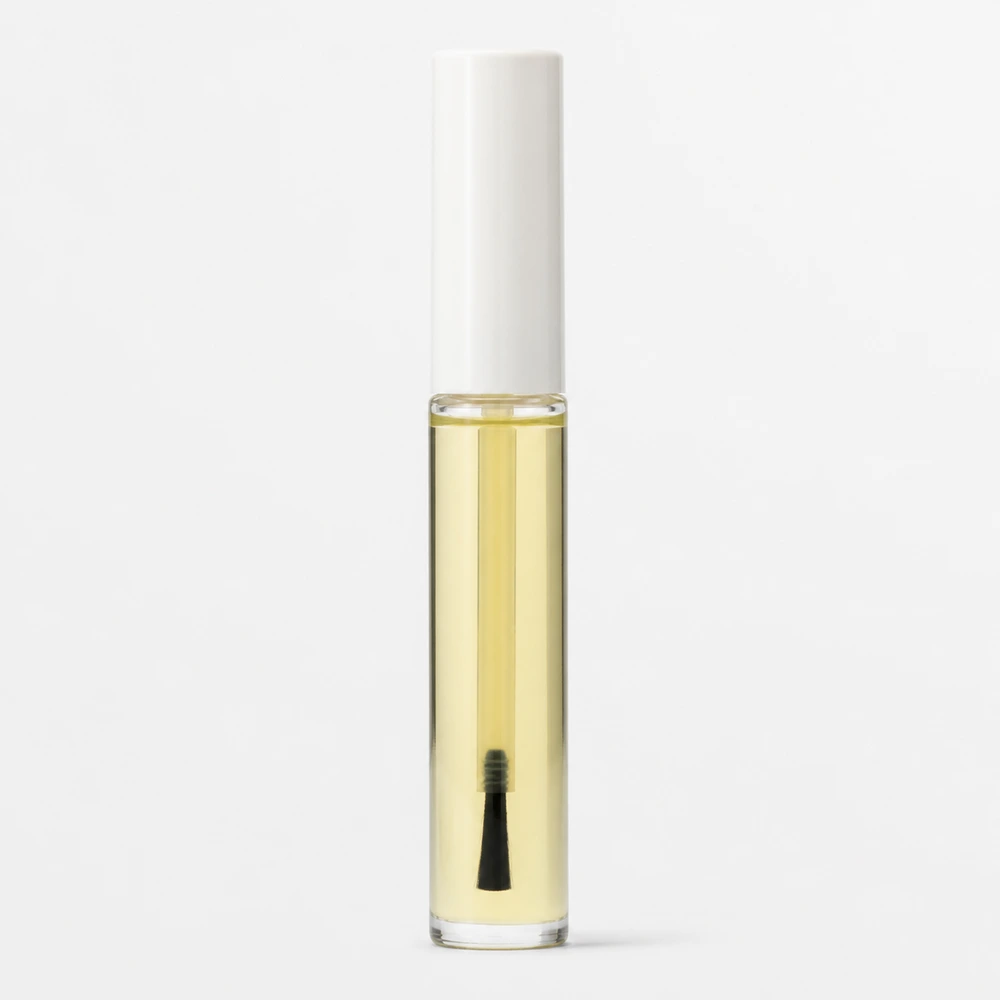 Cuticle Oil Bottle with closure for essential oil packaging - decoration view