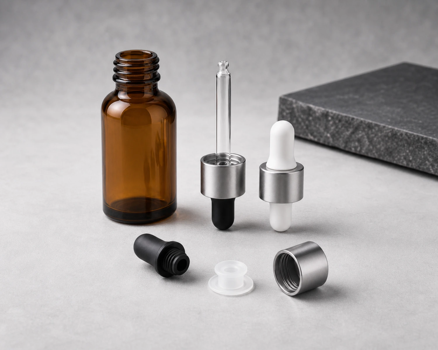 accessories detail image of Amber Round Shoulder Dropper Bottle showing dropper, cap, roller or essential oil bottle components