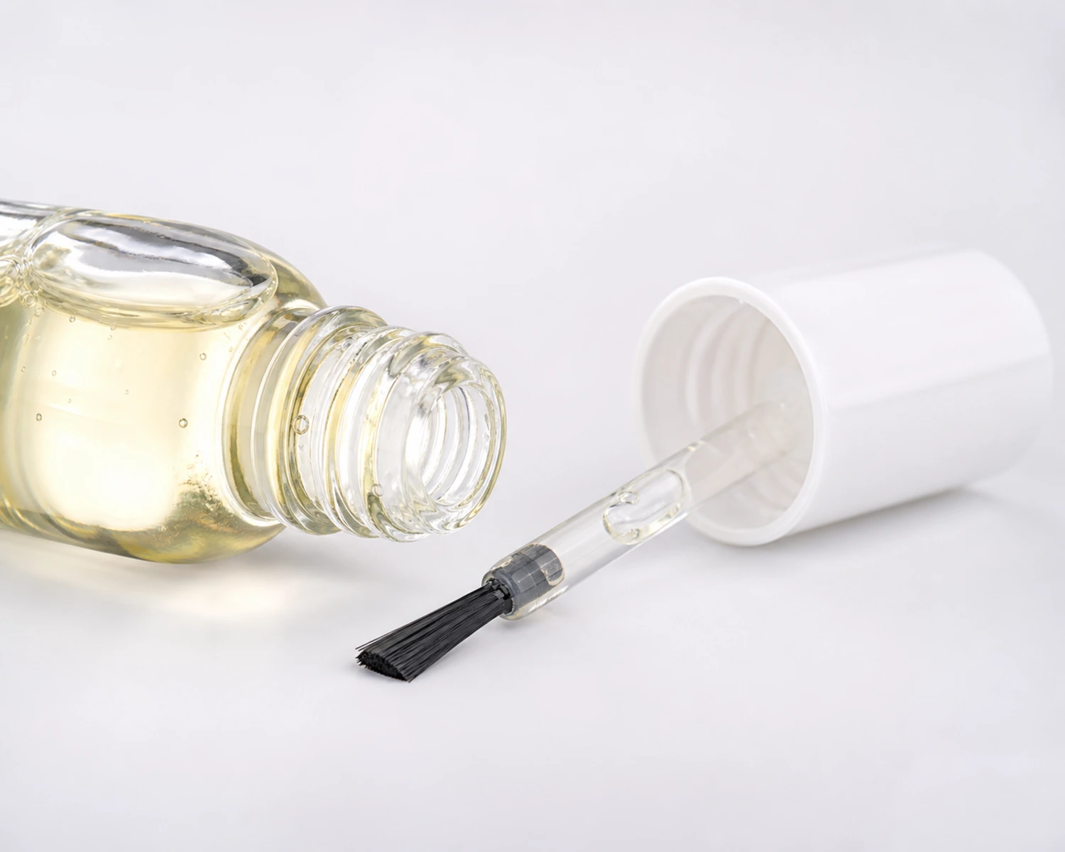Cuticle Oil Bottle craft and finish detail for cuticle oil bottle, 10ml cuticle oil bottle, glass nail oil bottle