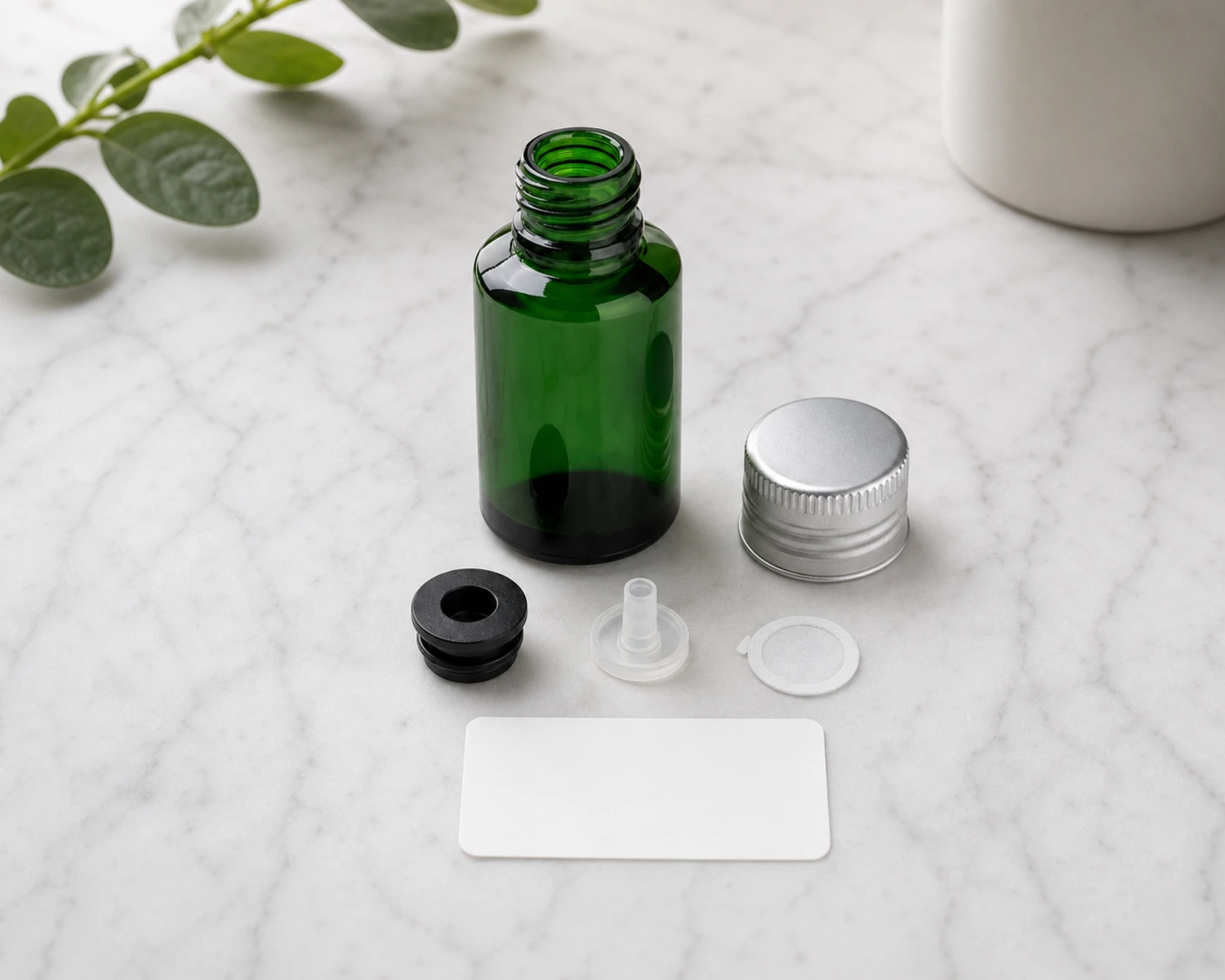 Green Glass Essential Oil Bottle accessories and closure detail for green glass essential oil bottle, green dropper bottle 30ml, green aromatherapy oil bottle