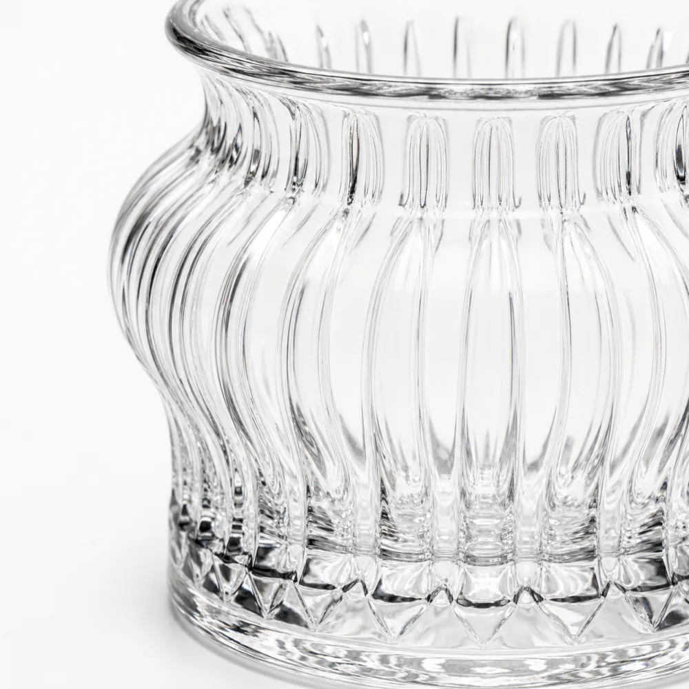 Embossed Decorative Glass Vase for flower and home decor display - packing view