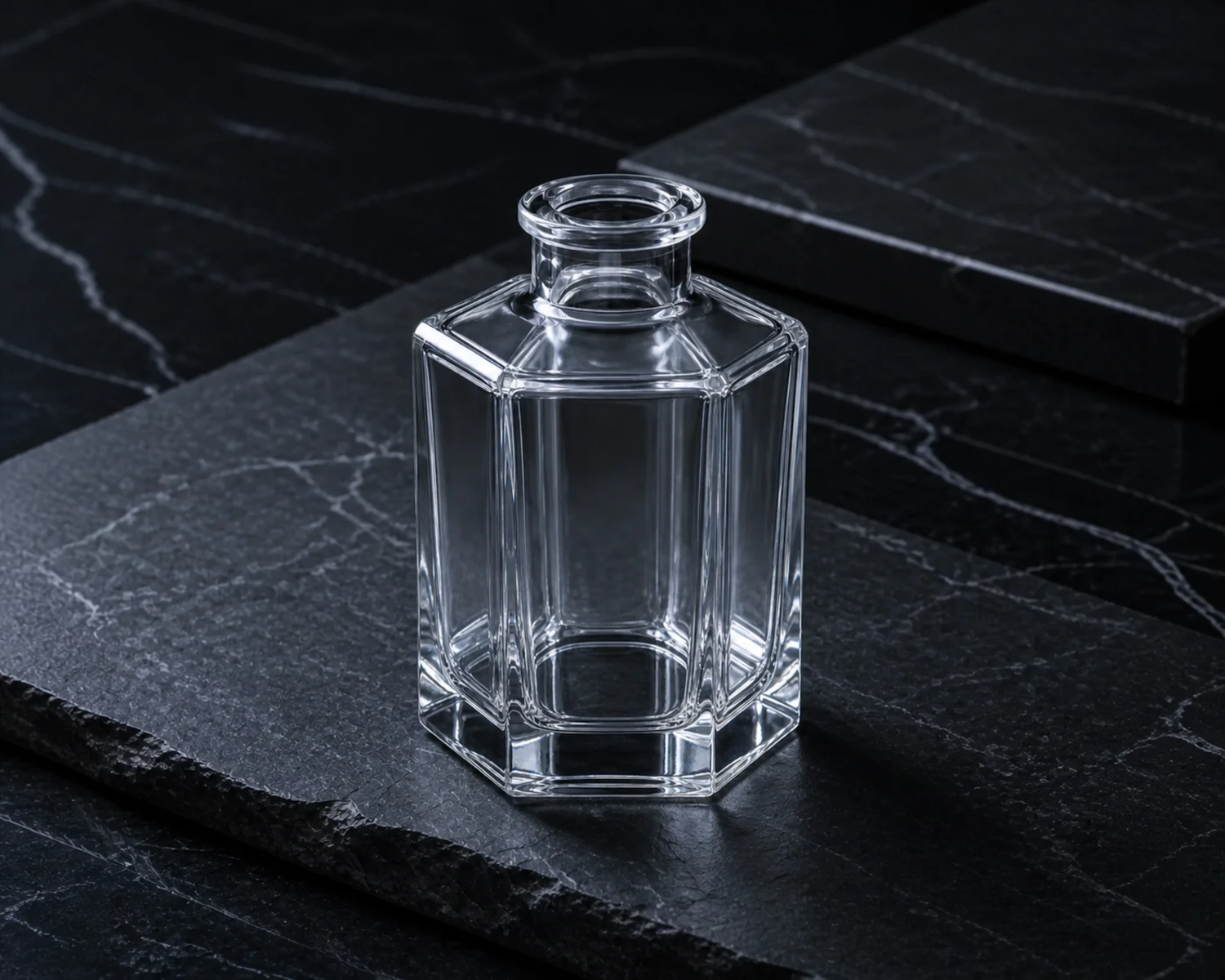 glass structure detail image of Hexagonal Diffuser Bottle showing shape, rim and material quality