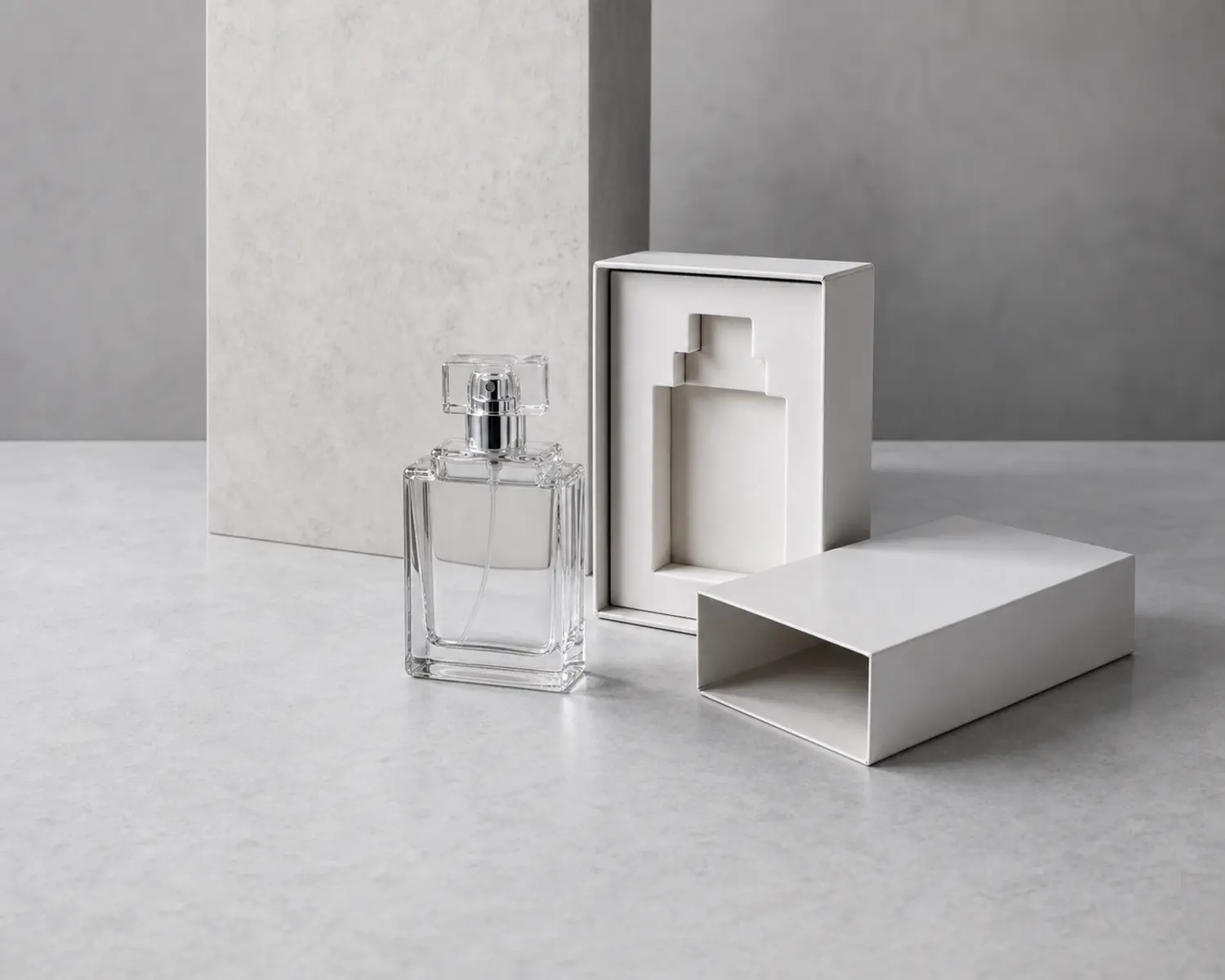 Stepped Shoulder Perfume Bottle bottle with retail box packaging for custom glass fragrance packaging